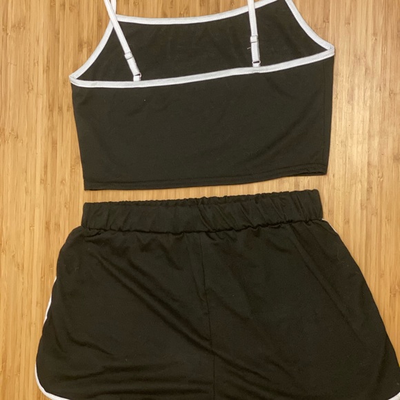 Zaful tank and shorts Black - Picture 2 of 2